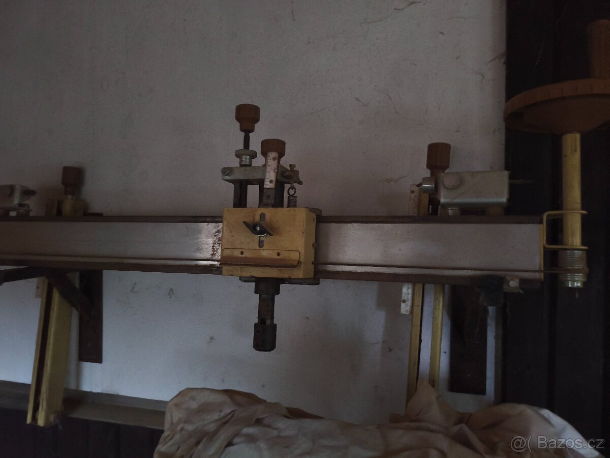 Soustruh na dřevo