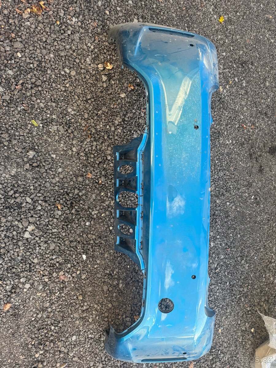 Zadní nárazník BMW M2