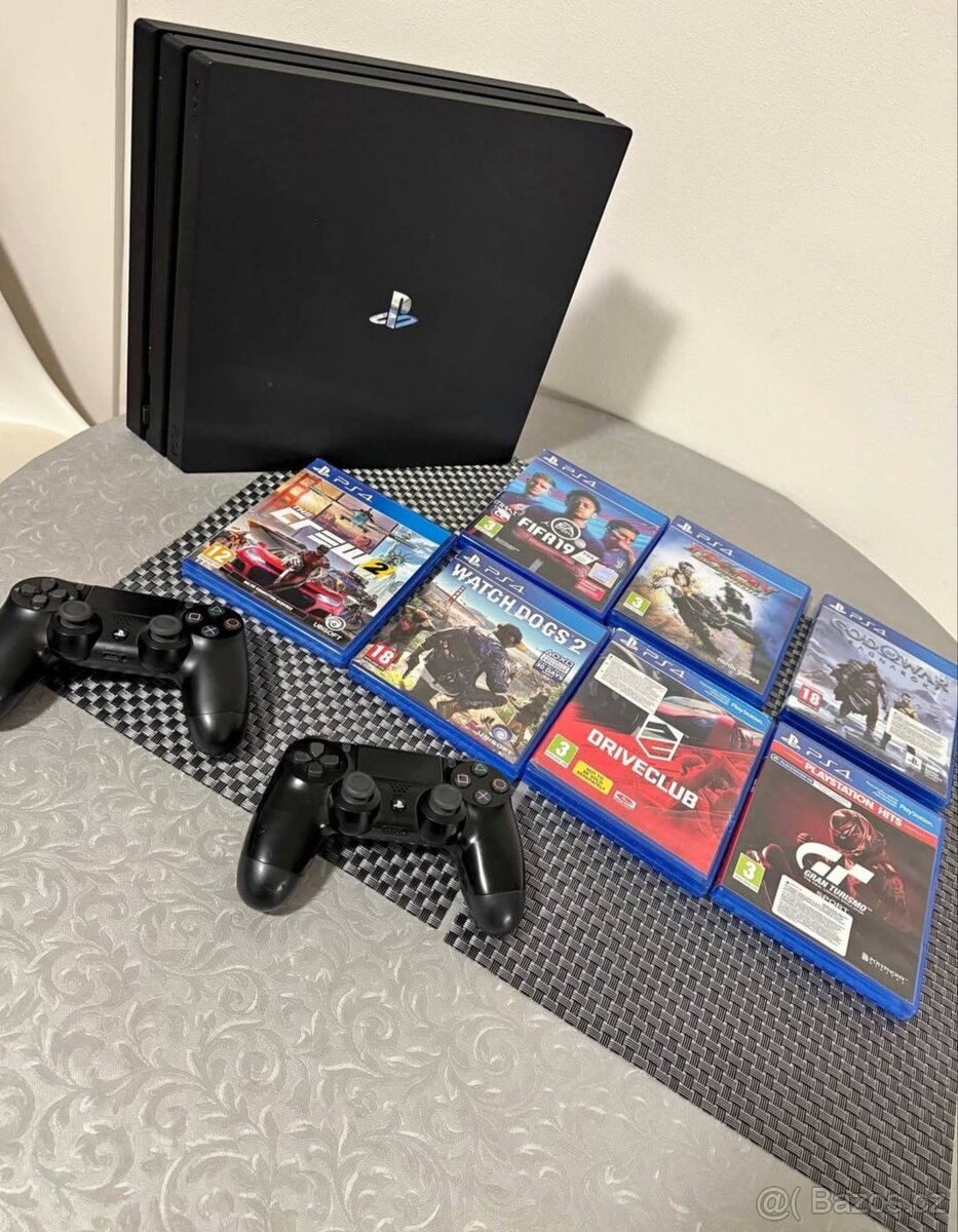 PS4 PRO
