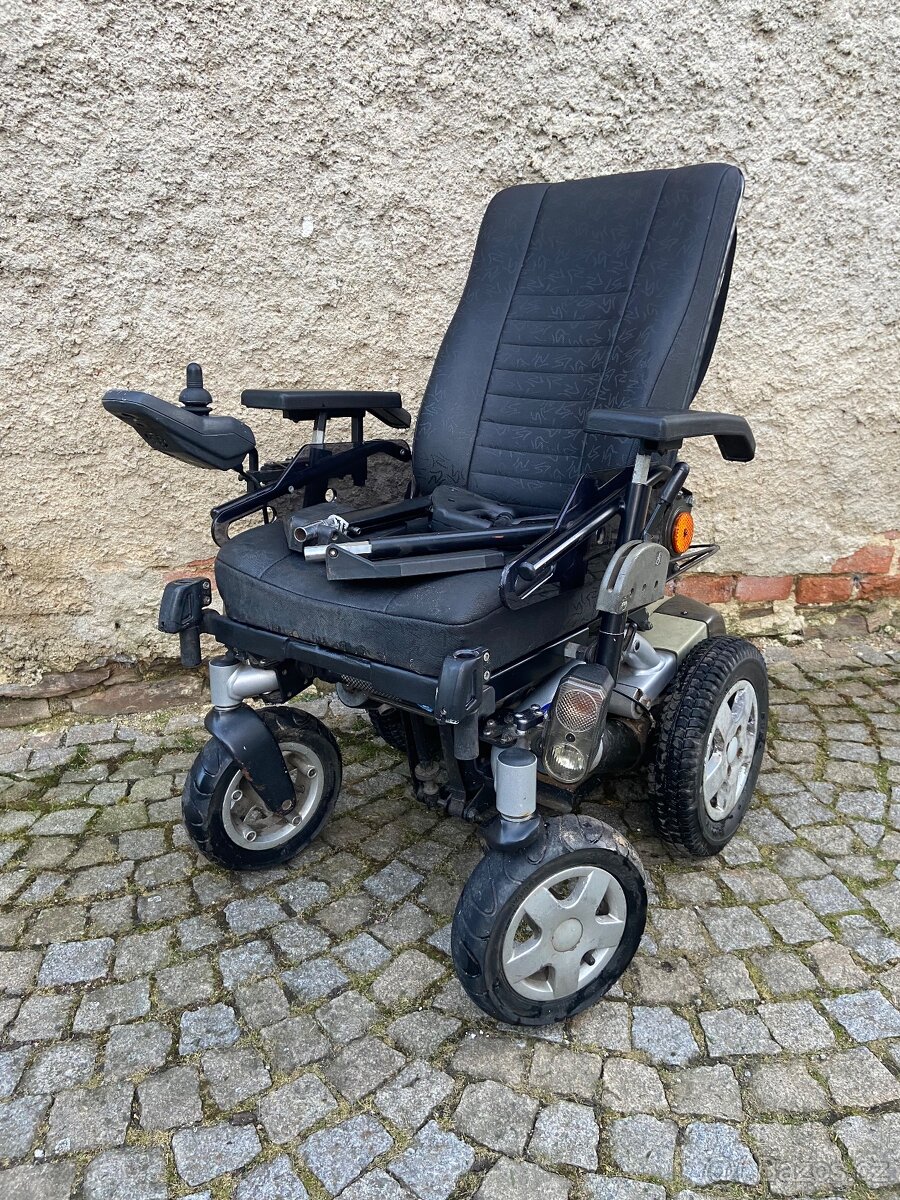 Prodám starší elektrický invalidní vozík