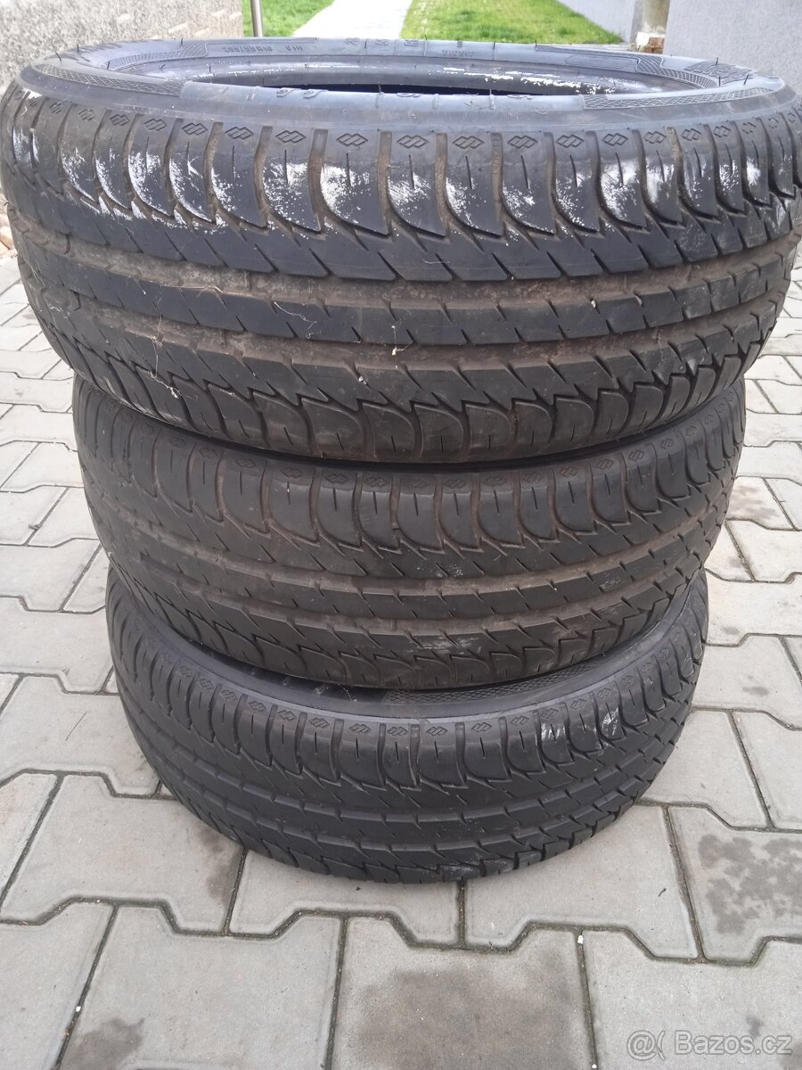 Letní pneu 205/55 R16 Kleber