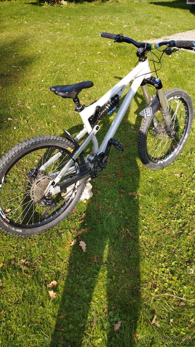 Enduro kolo Transition Blindside