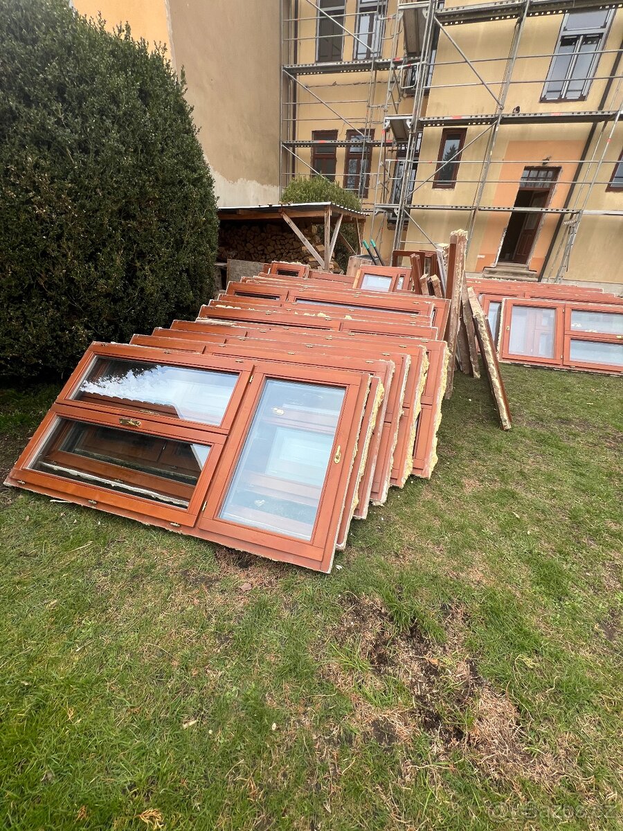 Dřevěná okna různé rozměry