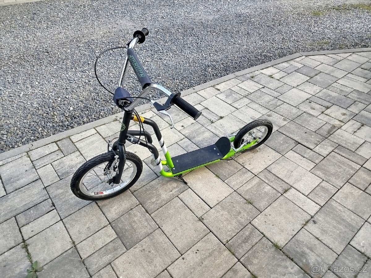 Dětská koloběžka arcore