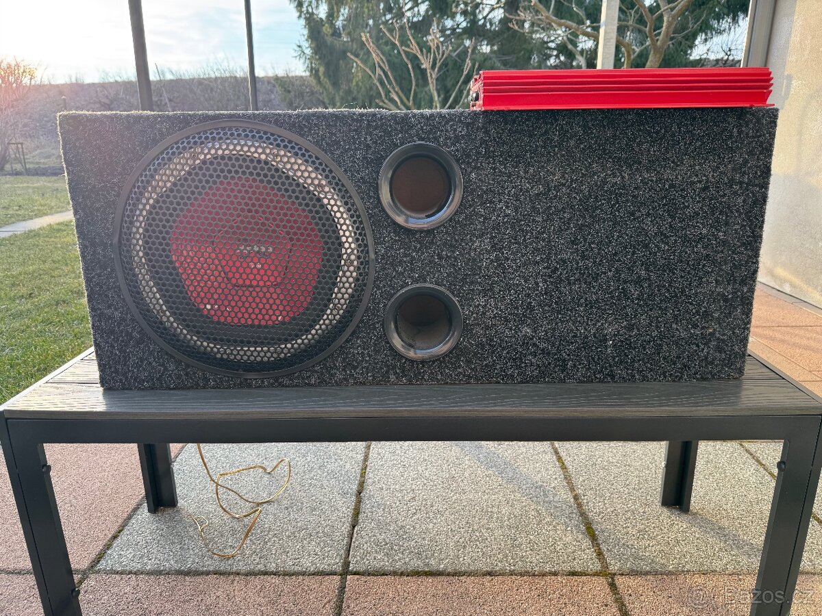 Subwoofer Škoda Octavia I