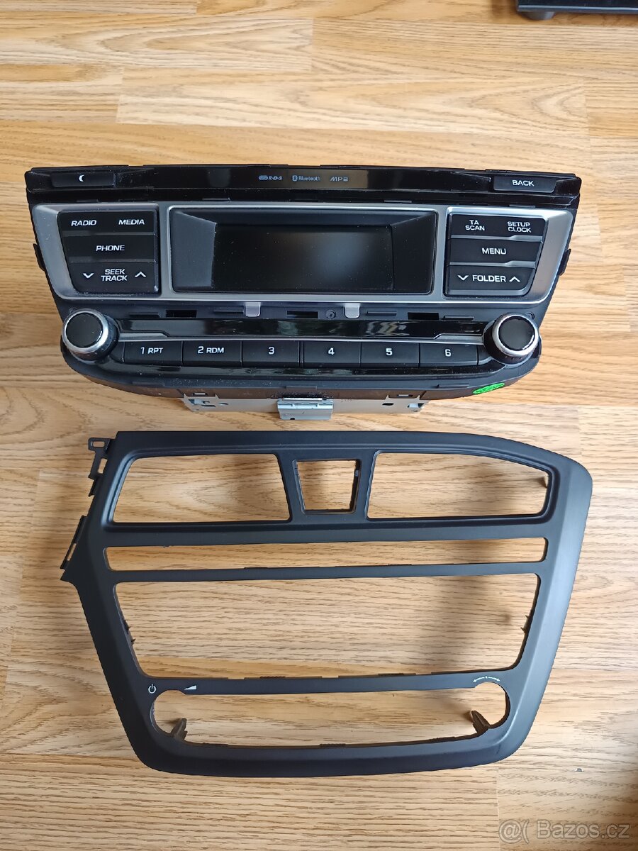 Originální rádio Hyundai i20 -2016
