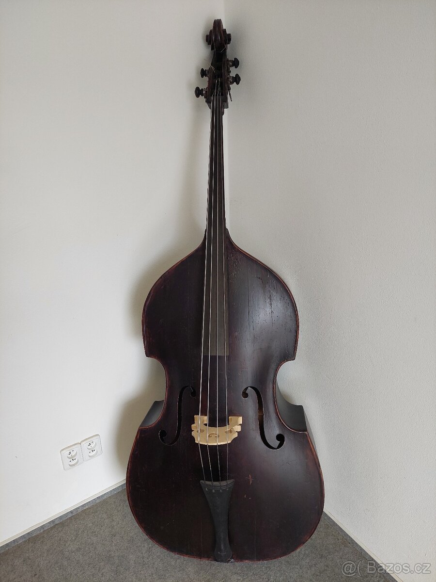 Kontrabas 4/4 dřevěný celomasiv, nádherný zvuk