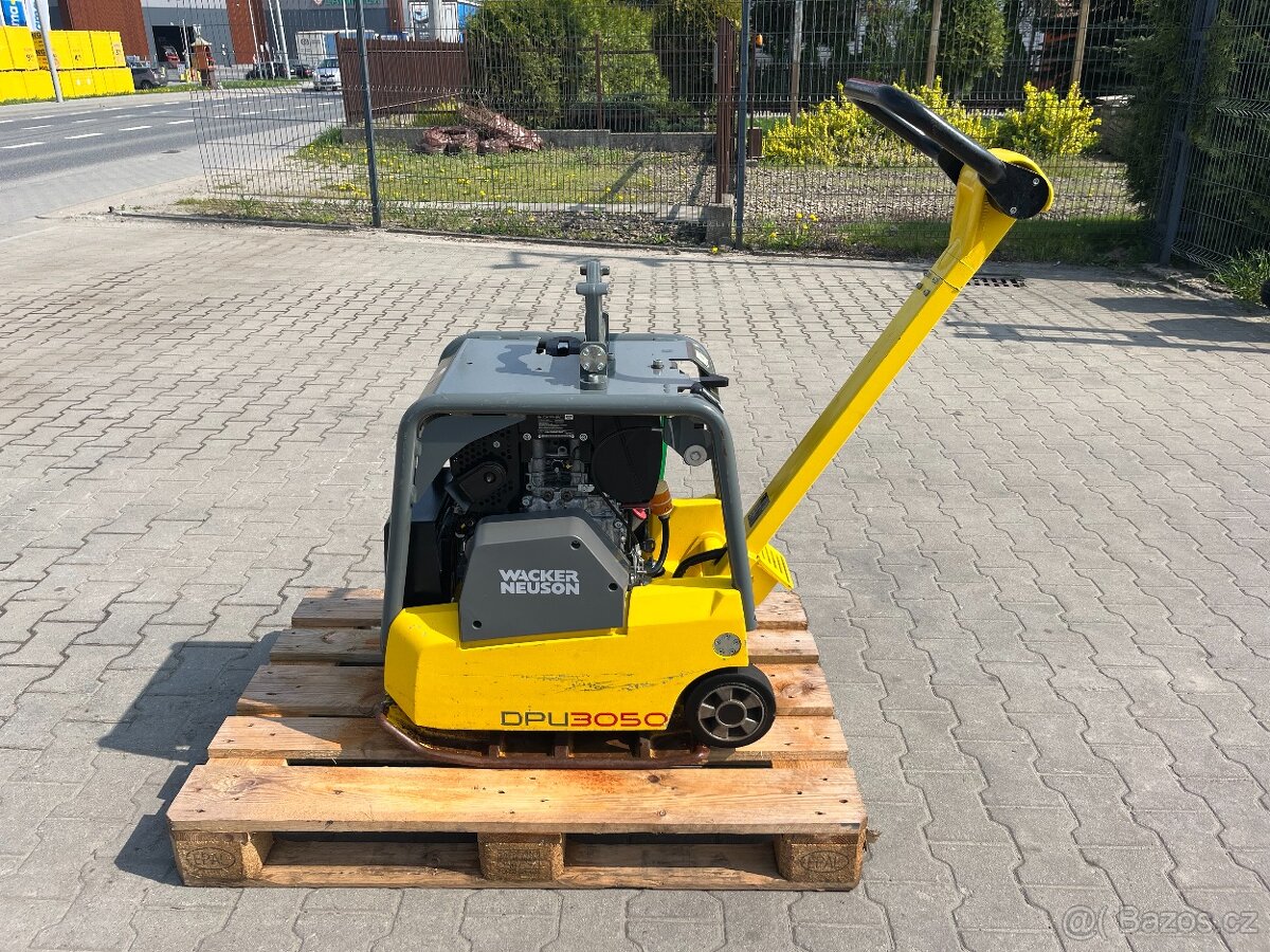 Reverzní vibrační deska Wacker Neuson DPU 3050He, Bomag