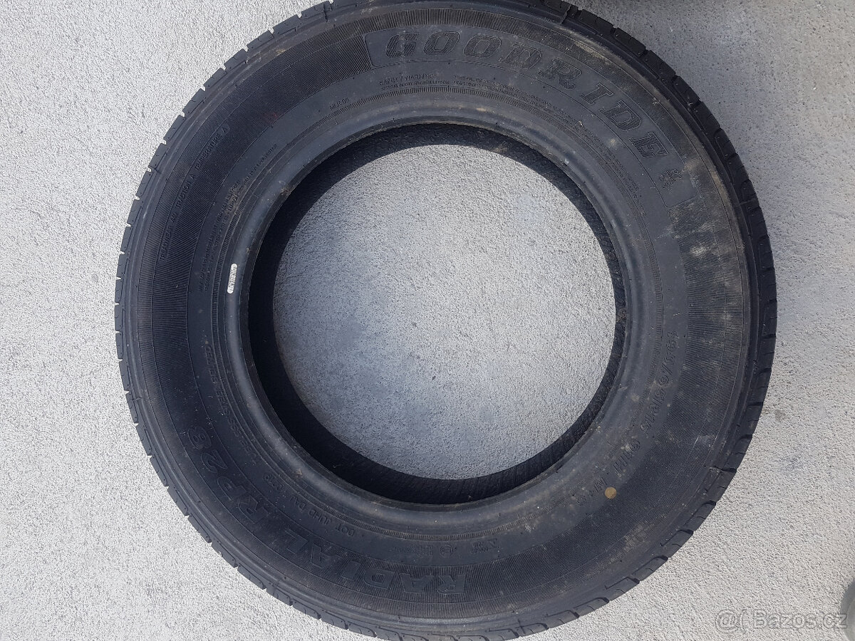 195/65 R15 Pneumatiky letní.