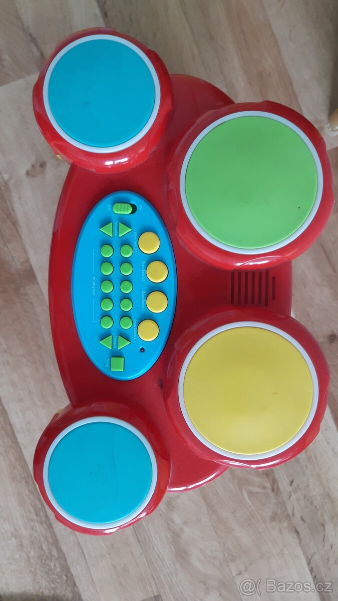 Bubínek hraje suprove