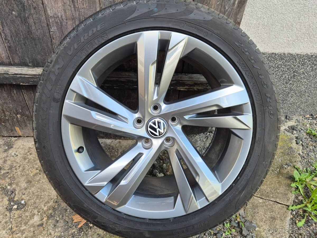 Nová letní sada Volkswagen Tiguan Tayron R19