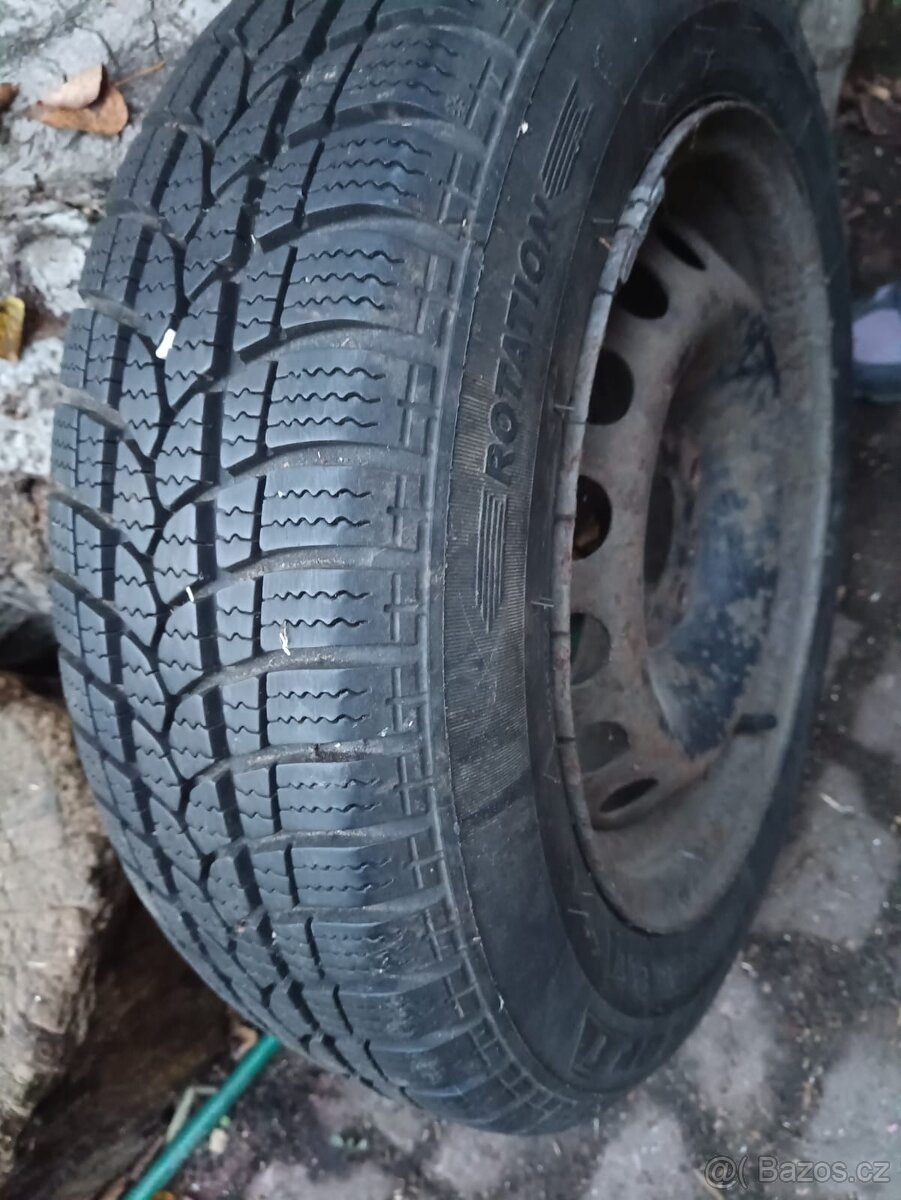 ZIMNÍ pneu 165 / 70 R 14