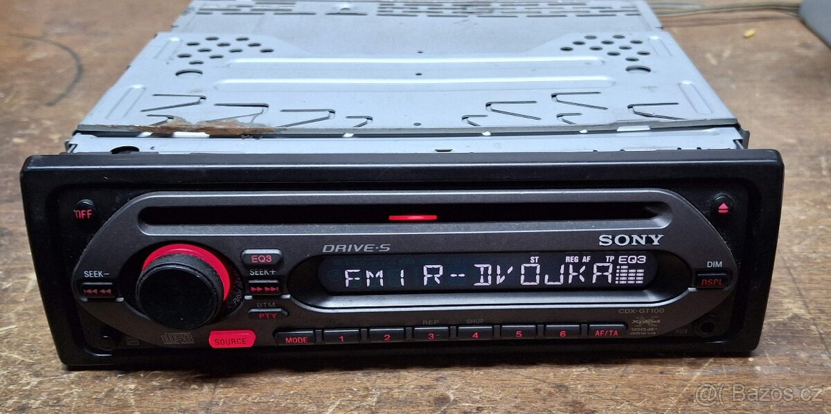 Autorádio SONY CDX-GT100