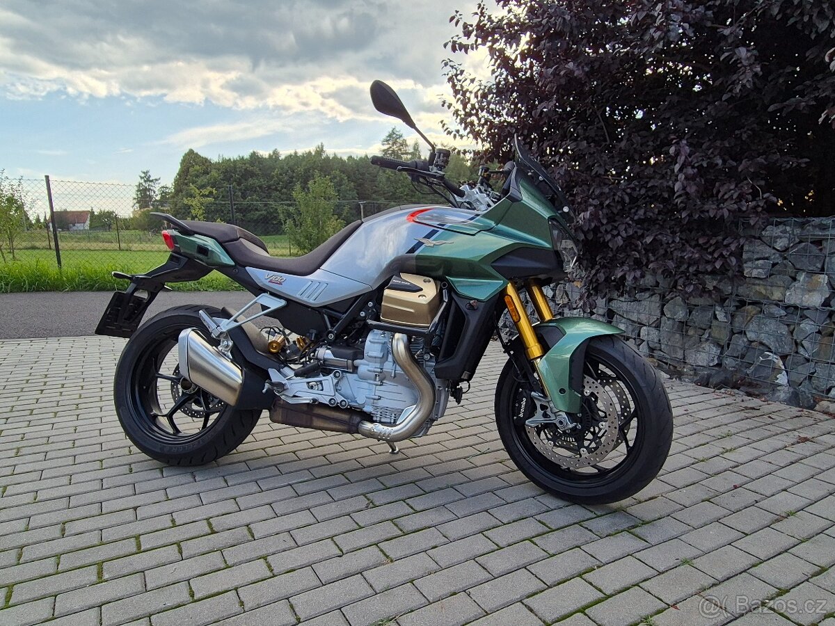 Moto Guzzi Mandello V100S 2023