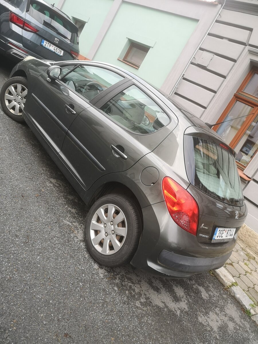 Peugeot 207 1.4i 140tkm Kup SRN Střešní okno Krásný