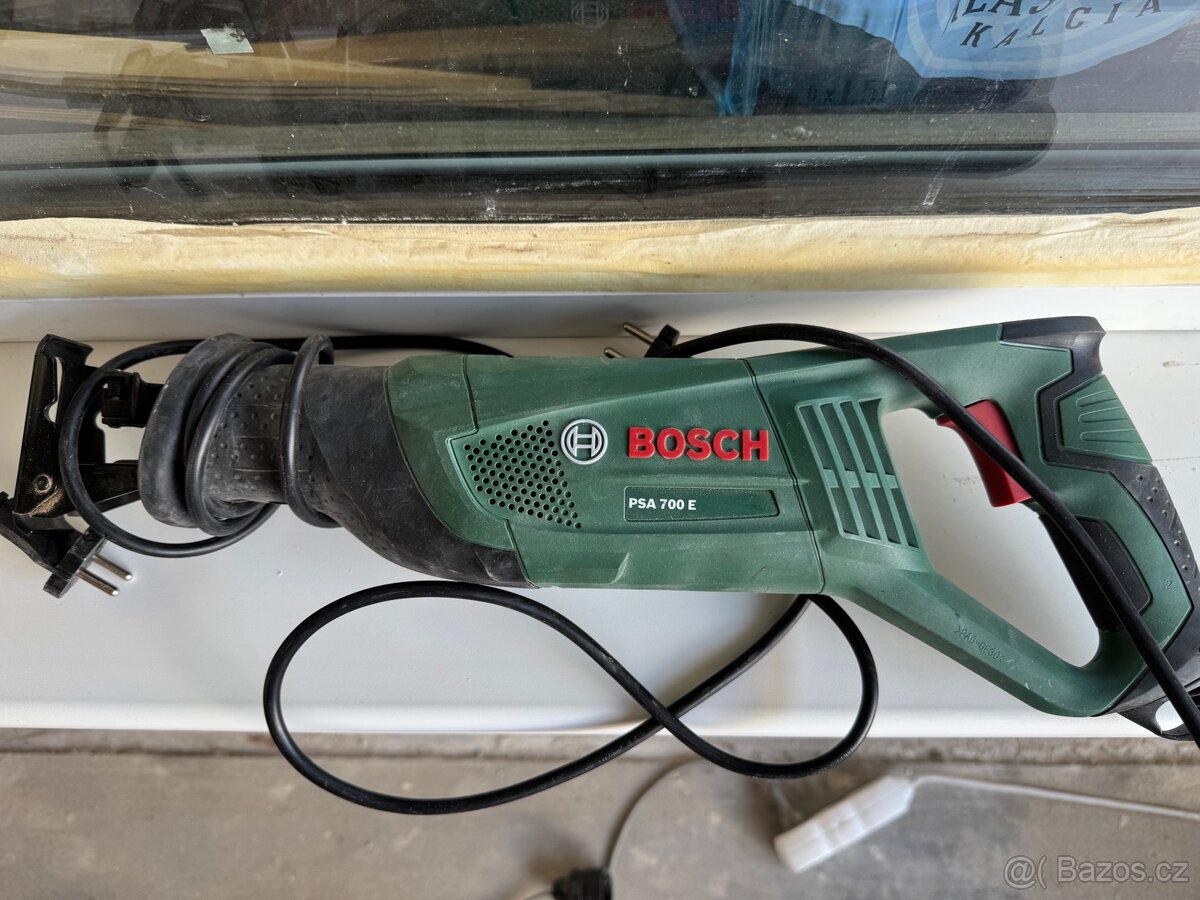 Bosch Pila ocaska PSA 700 E 06033A7020