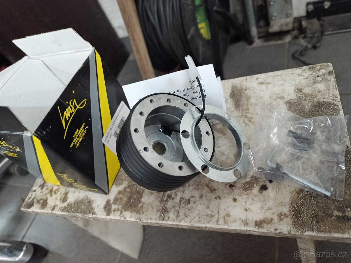 Nába sportovního volantu Opel Frontera B