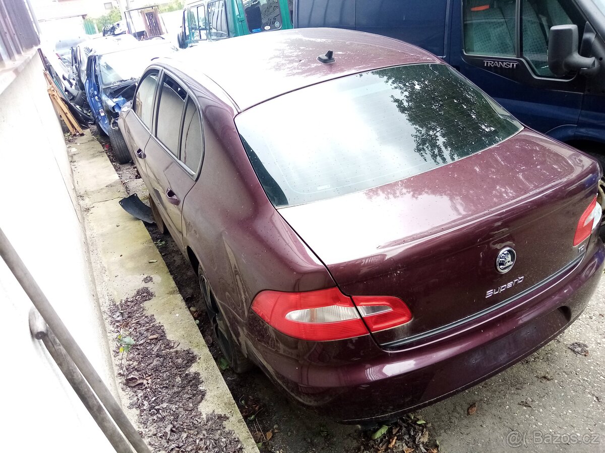 Škoda Superb II, 2.0 103KW r.v.2012 CFFB