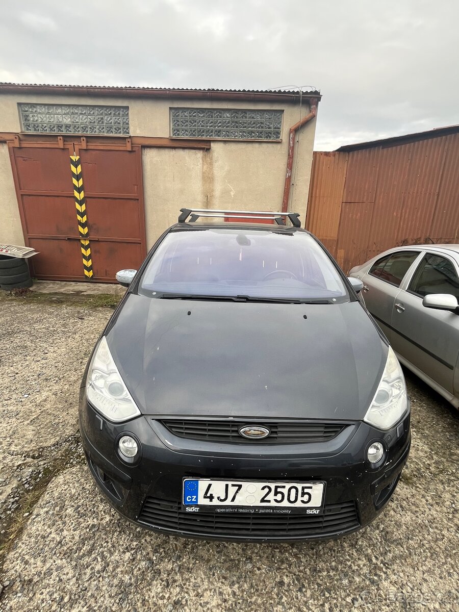 Ford S-Max