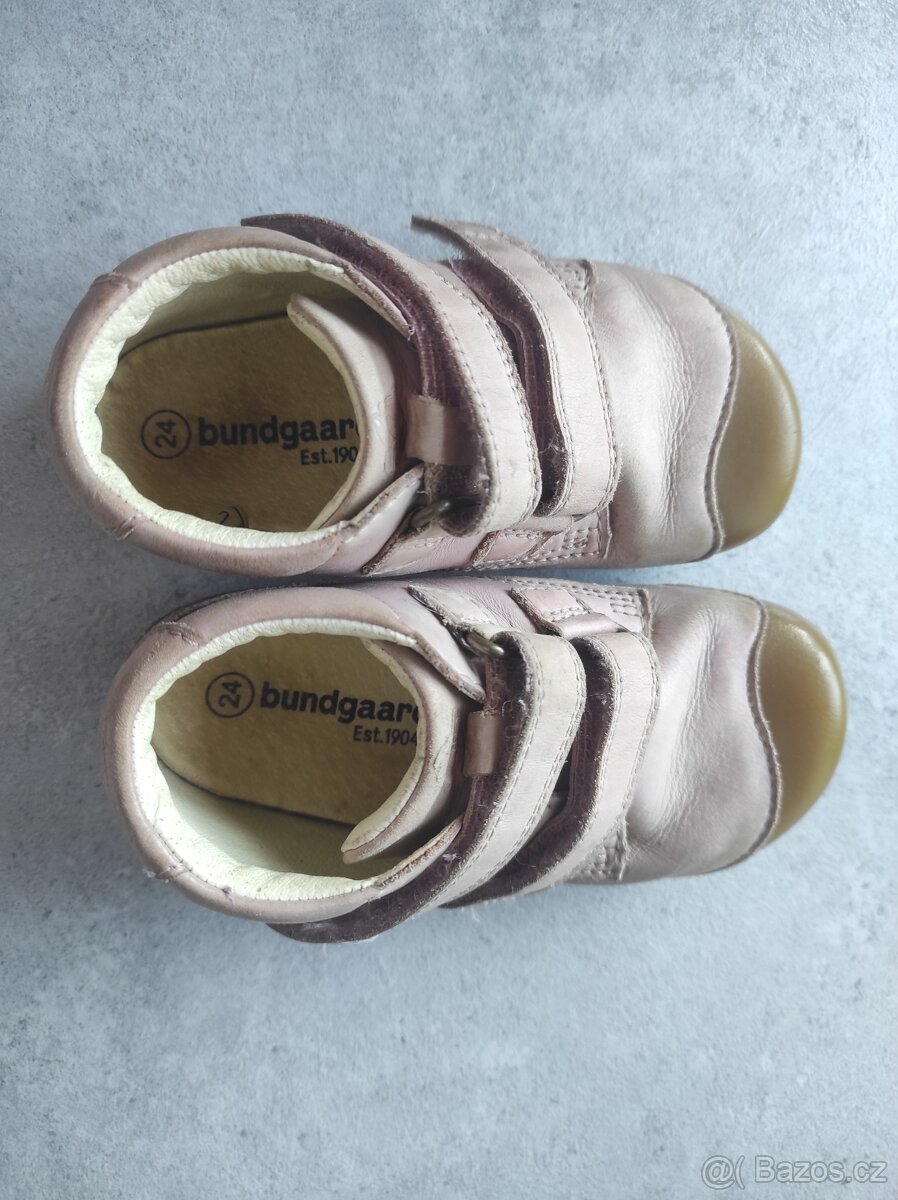 Celoroční kožené boty 24