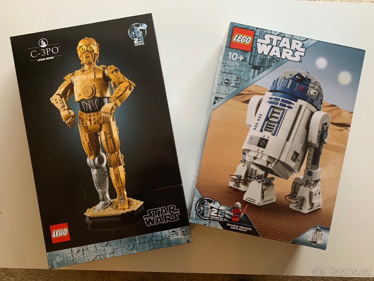 Lego Star Wars 75398 složené a 75379 bez figurky výroční