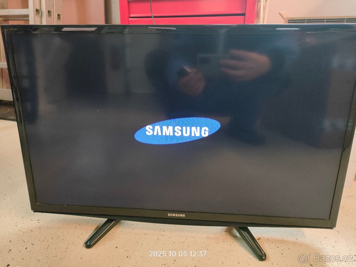 TV Samsung 28" 70cm
