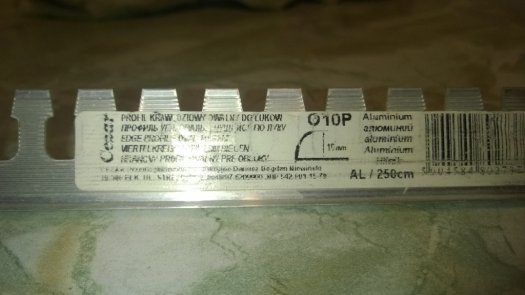 Hliníkový zakončovací profil