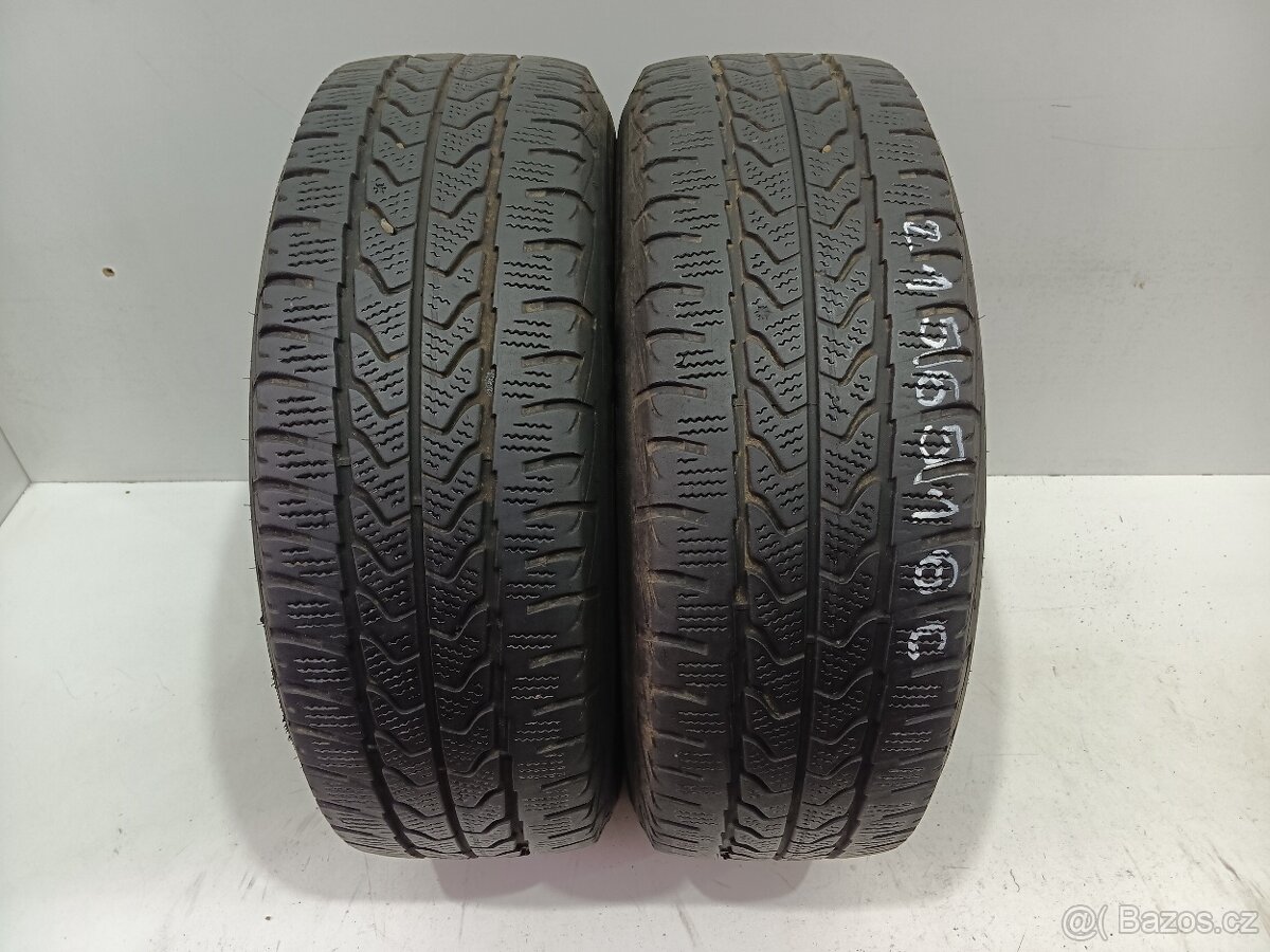 2ks zimní pneu 215/65/16C GoodYear
