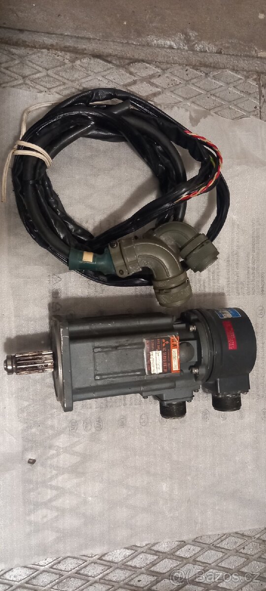 Servomotory Mitsubishi 2ks