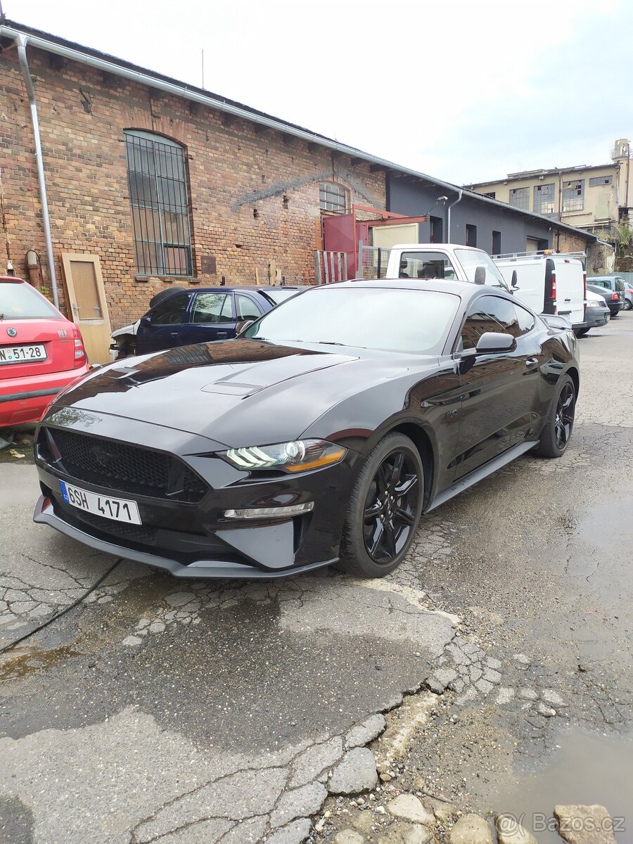 Ford Mustang GT 5.0L