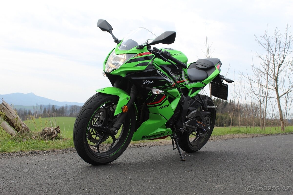 Kawasaki Ninja 125 2023