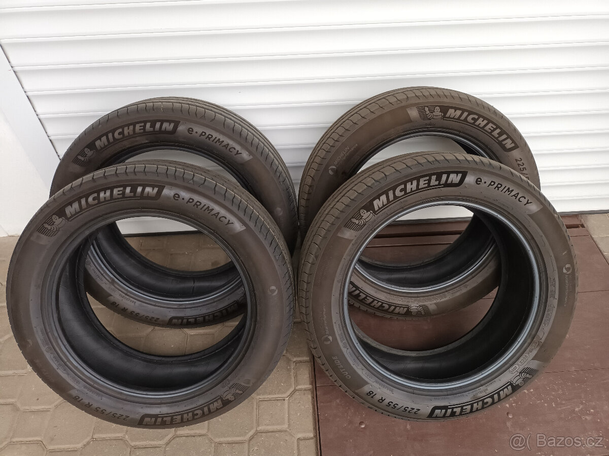 letní pneu Michelin e Primacy 225/55 R18 102V