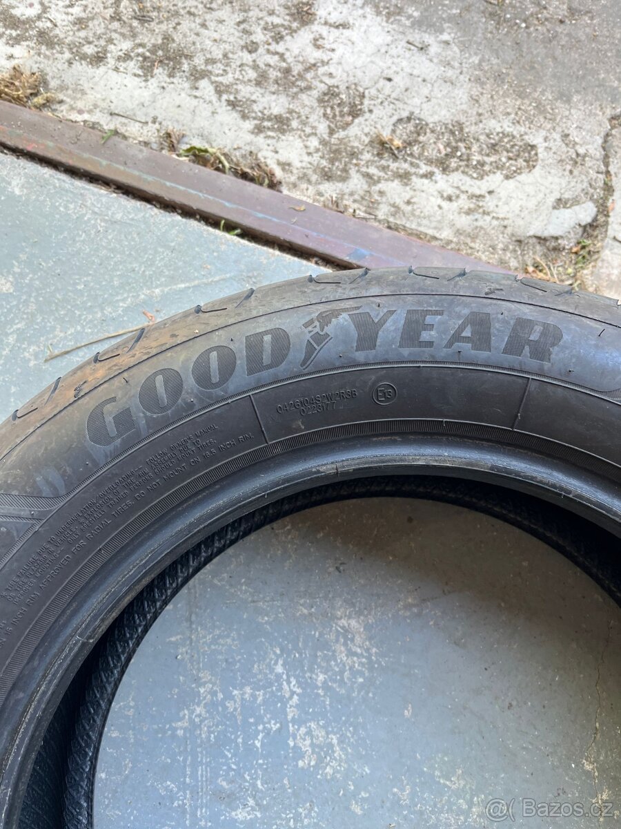 Letní pneu 205/60 R16 GoodYear