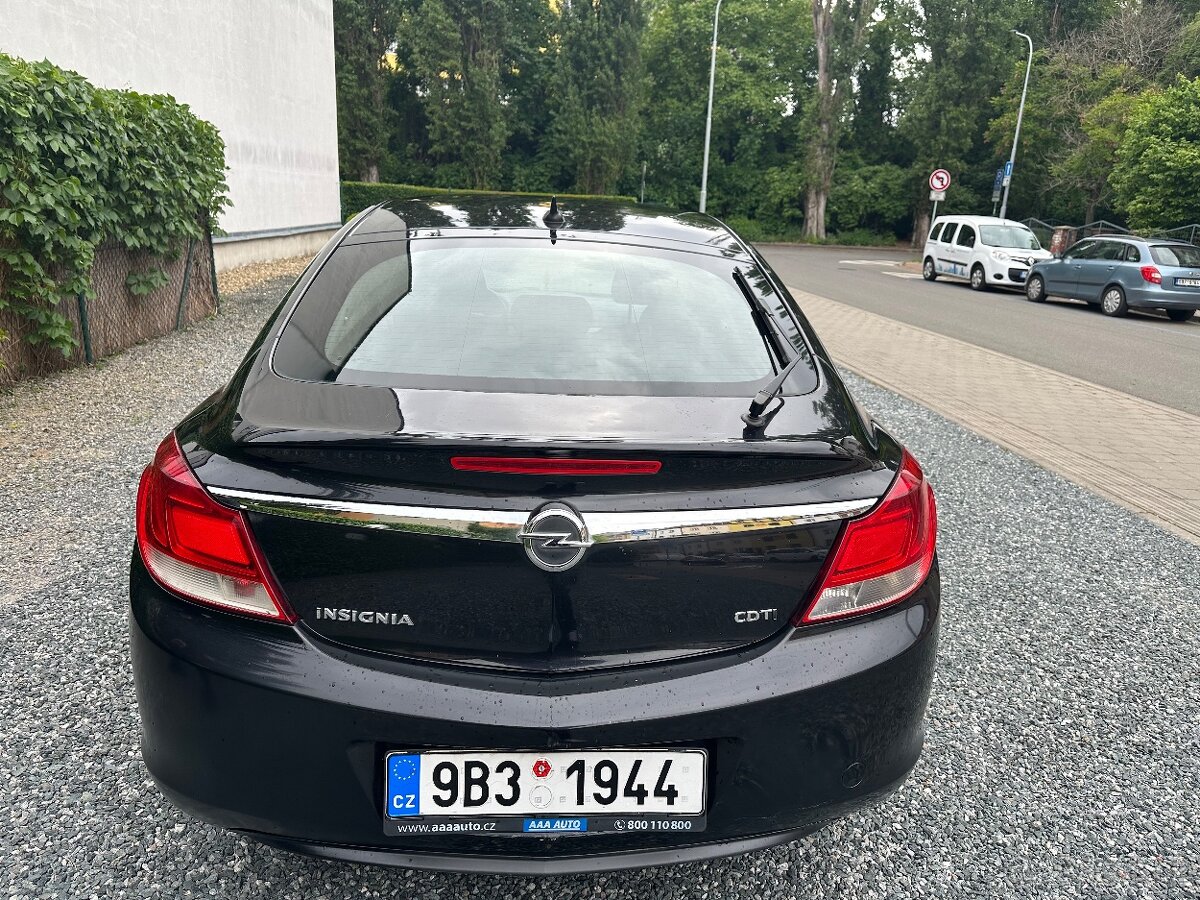 Opel Insignia 2.0 D