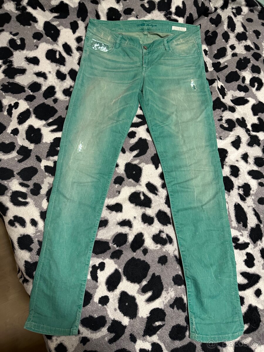 Dziny Guess