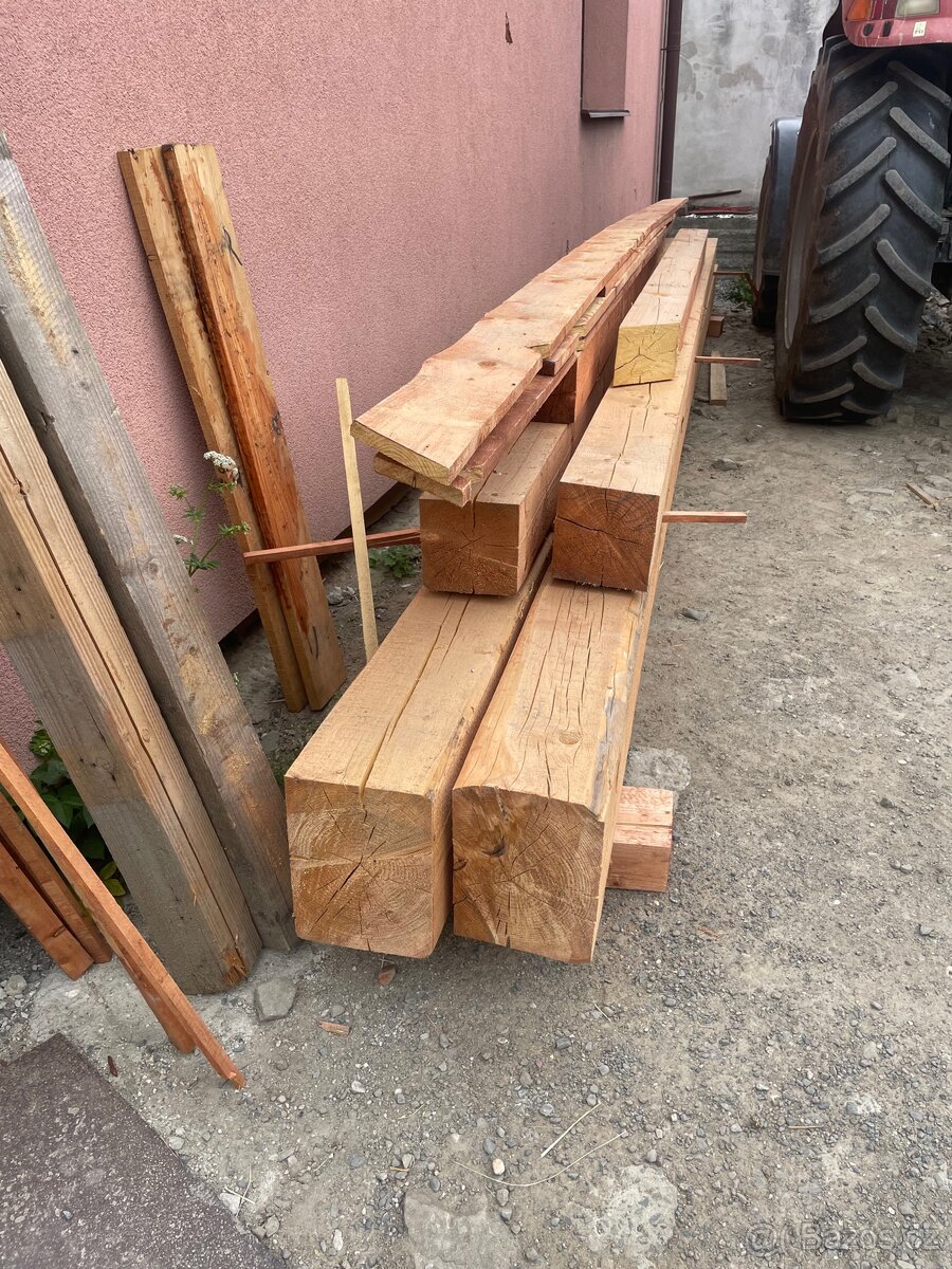 Zbytky ze stavby