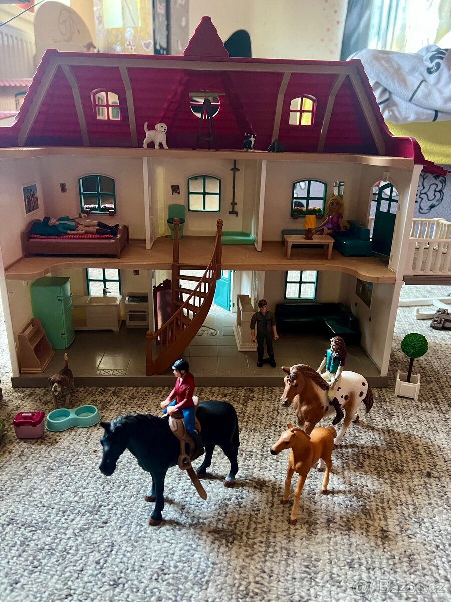 Schleich dům a stáj u jezera