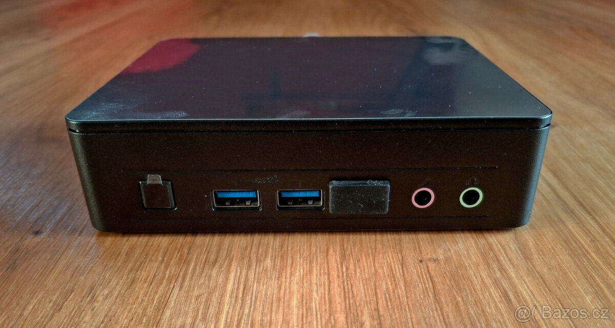 Intel NUC 11 Essential Mini PC Kit (NUC11ATKC2)