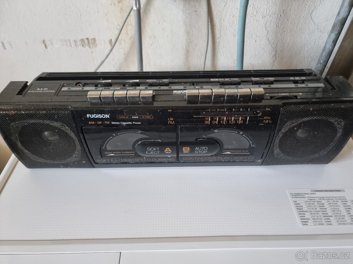 Prodám 2x retro rádio dvojče FUGISON MI-27 viz foto.