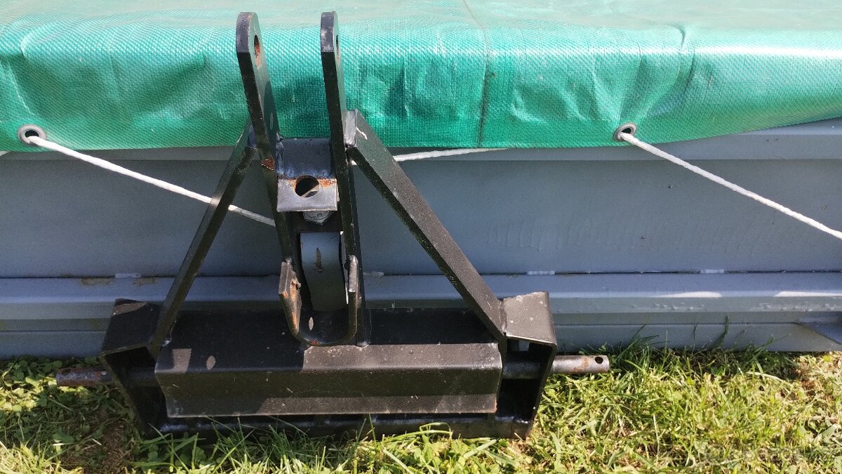 Box za malotraktor