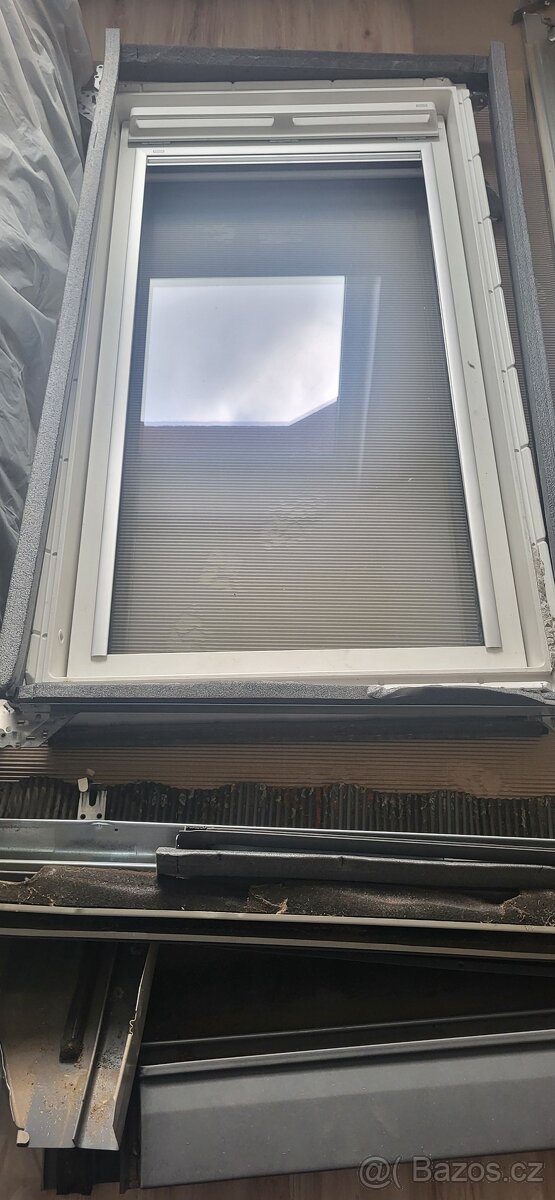 Prodám střešní okna Velux