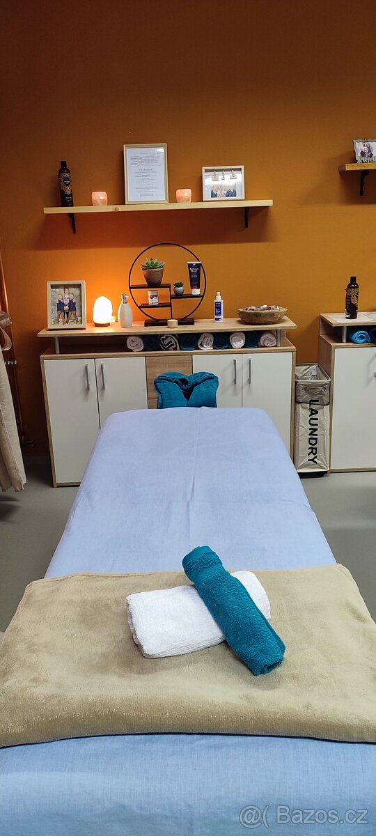 Pronájem masérského lehátka