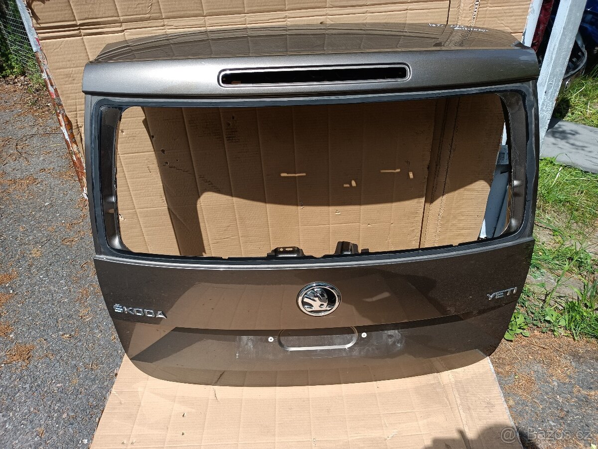 Skoda Yeti / Yeti facelift  - páté dveře, viko kufru
