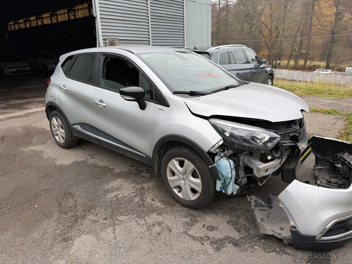 RENAULT CAPTUR TCe ENERGY LIMITED 1.2 87kw 2017