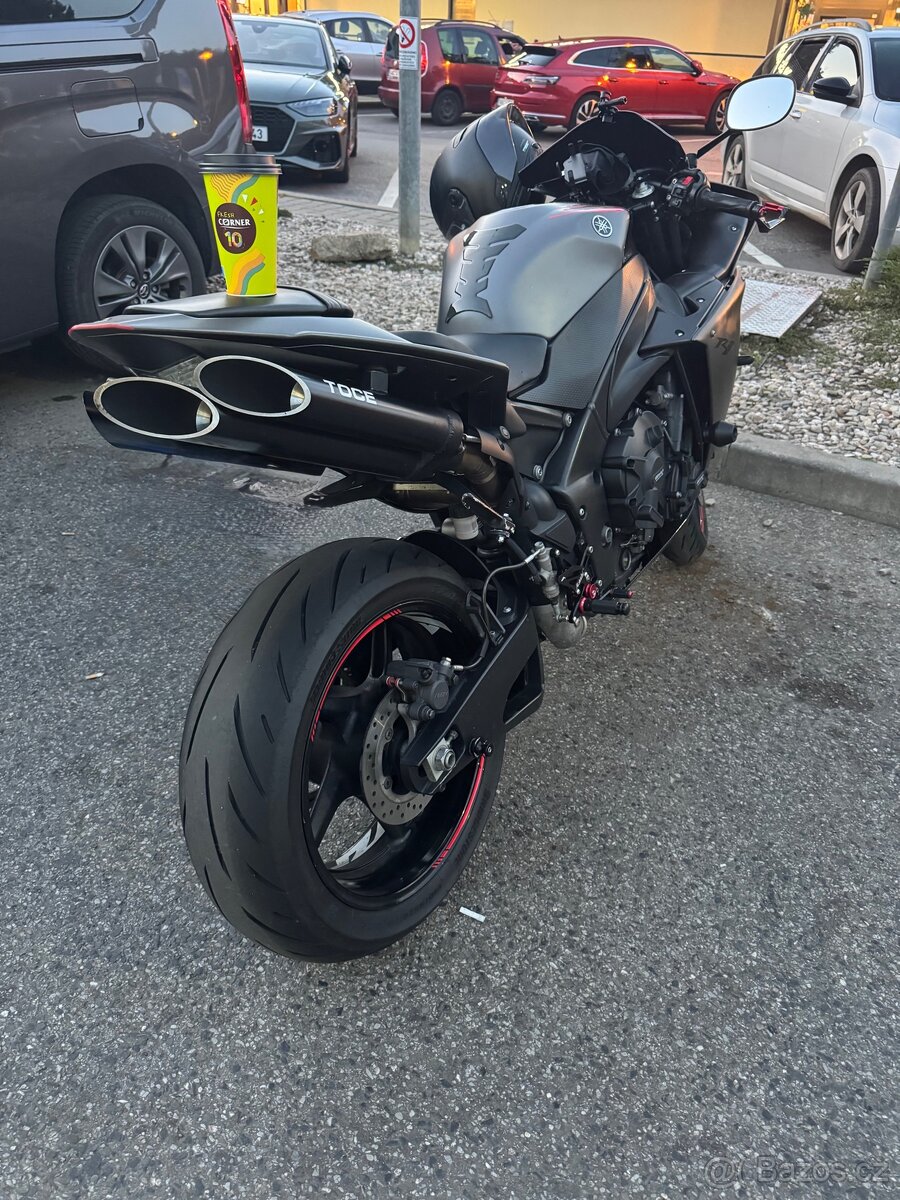 Yamaha r1 2012 TCS