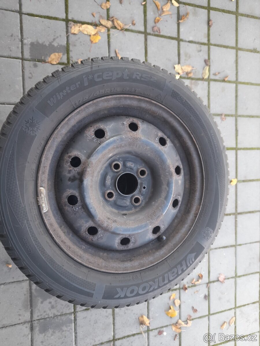 Sada zimních kol vel 15” rozteč 4x100 175/65/15 SUZUKI SWIFT