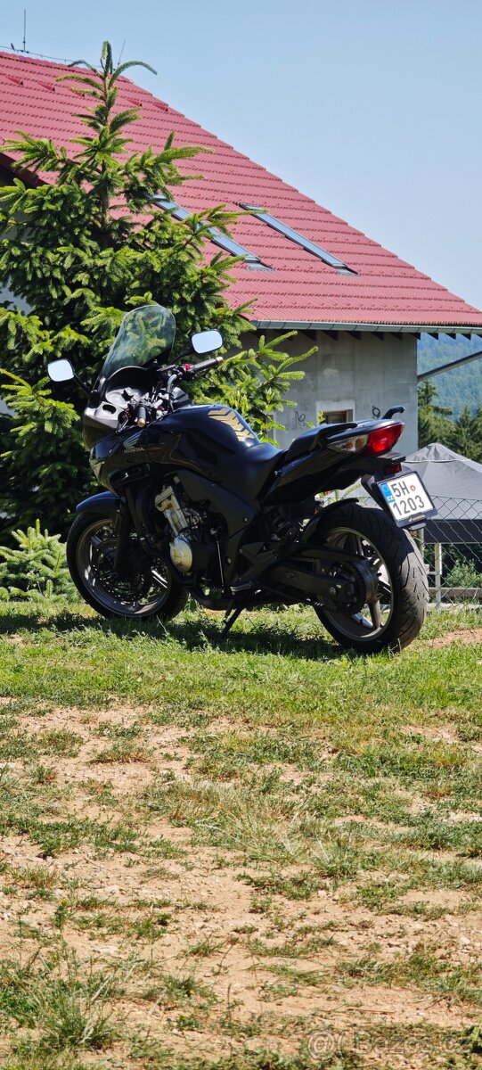 Honda CBF 600S 2008 SLEVA