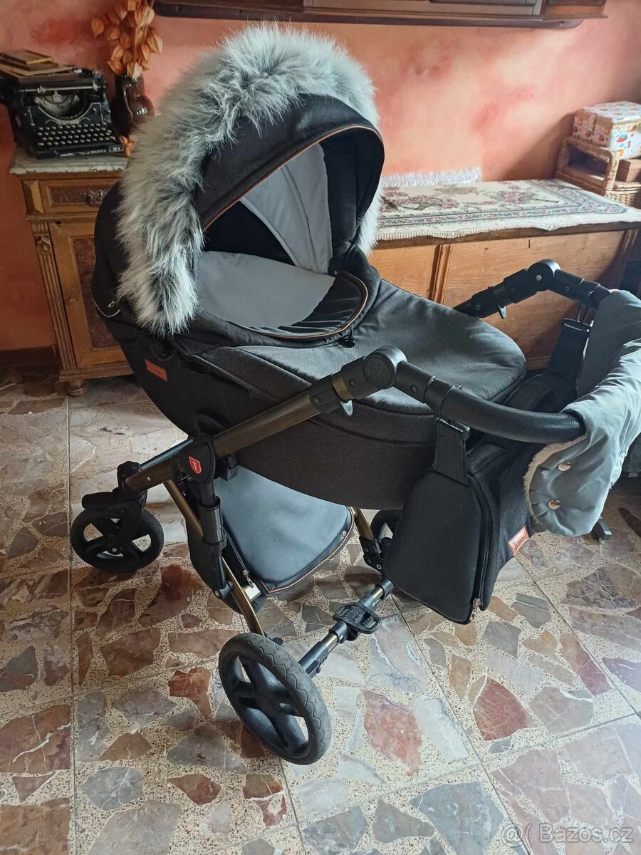 Kočárek Tudore Forester kombinovaný