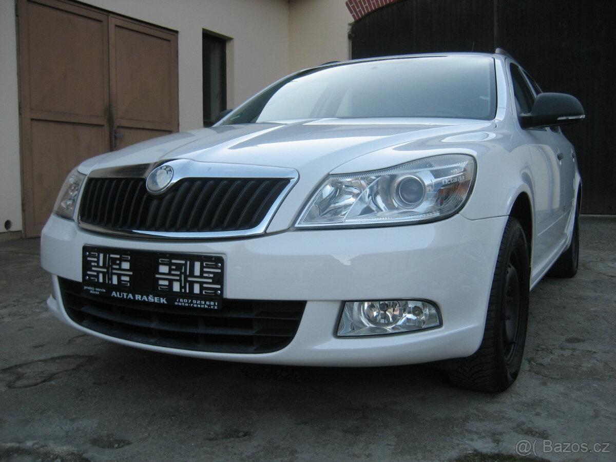 ŠKODA OCTAVIA COMBI 1.4 TSI, 2010, 152000 KM
