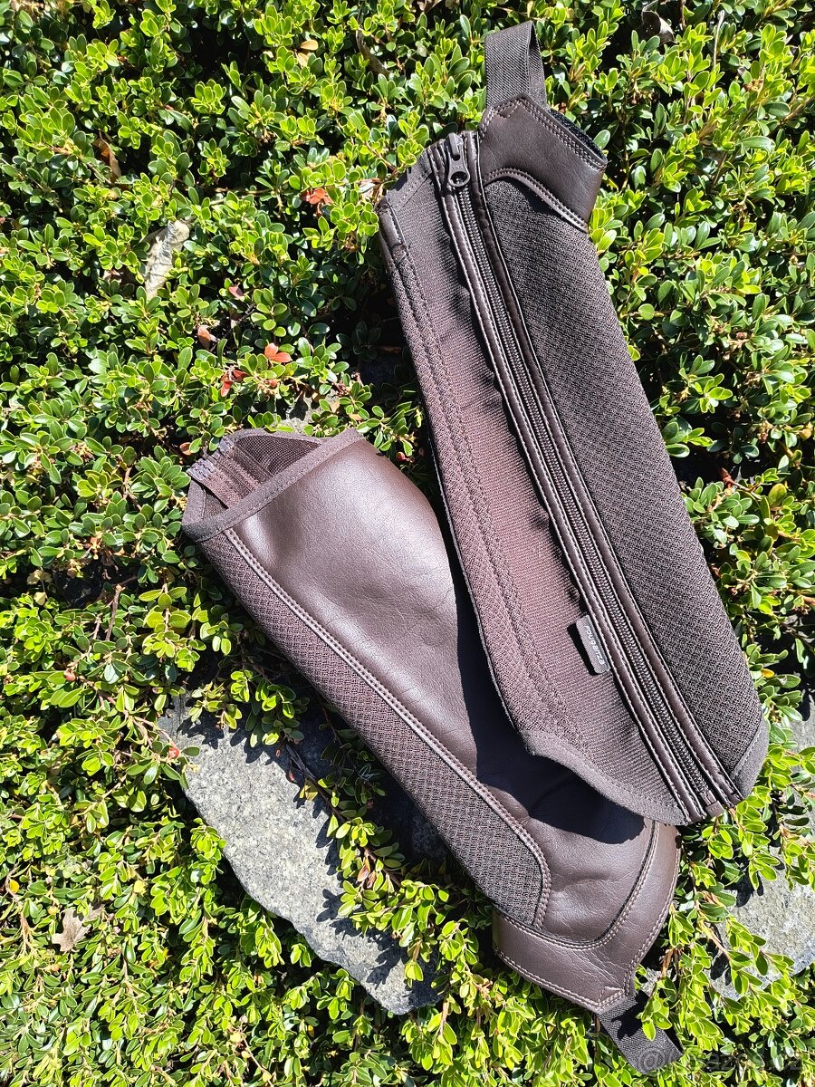 Dívčí chapsy Decathlon